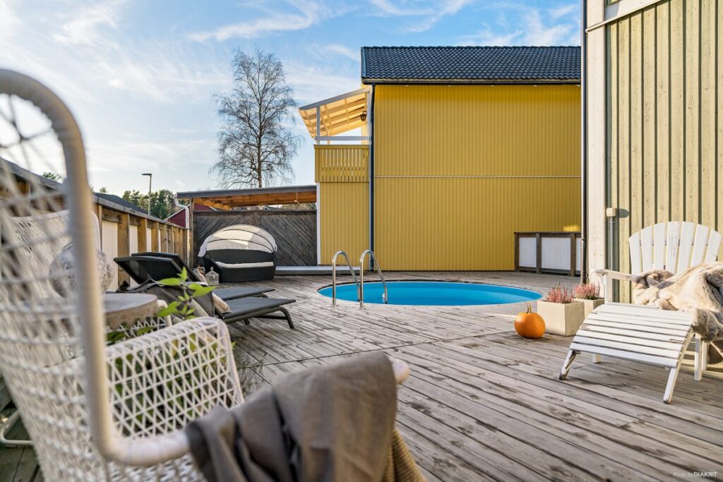 bygge poolanlaggning brf jordbro haninge stockholm scaled
